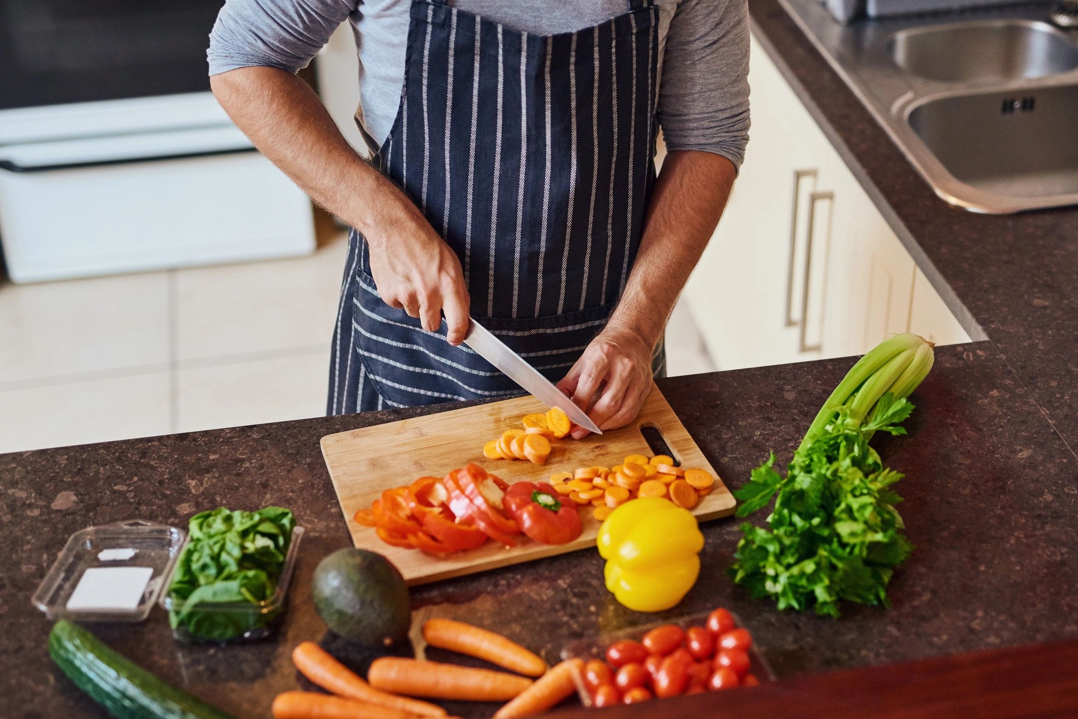 Cooking hack with simple ingredients
