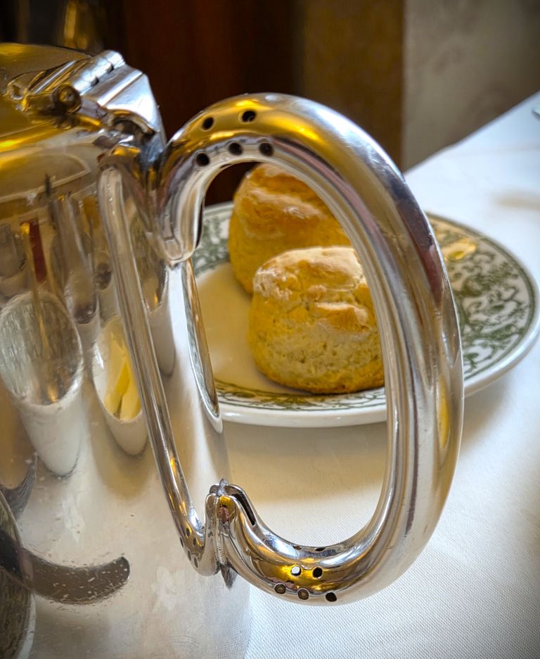 Breakfast at Killaine Castle Home & Country Farm